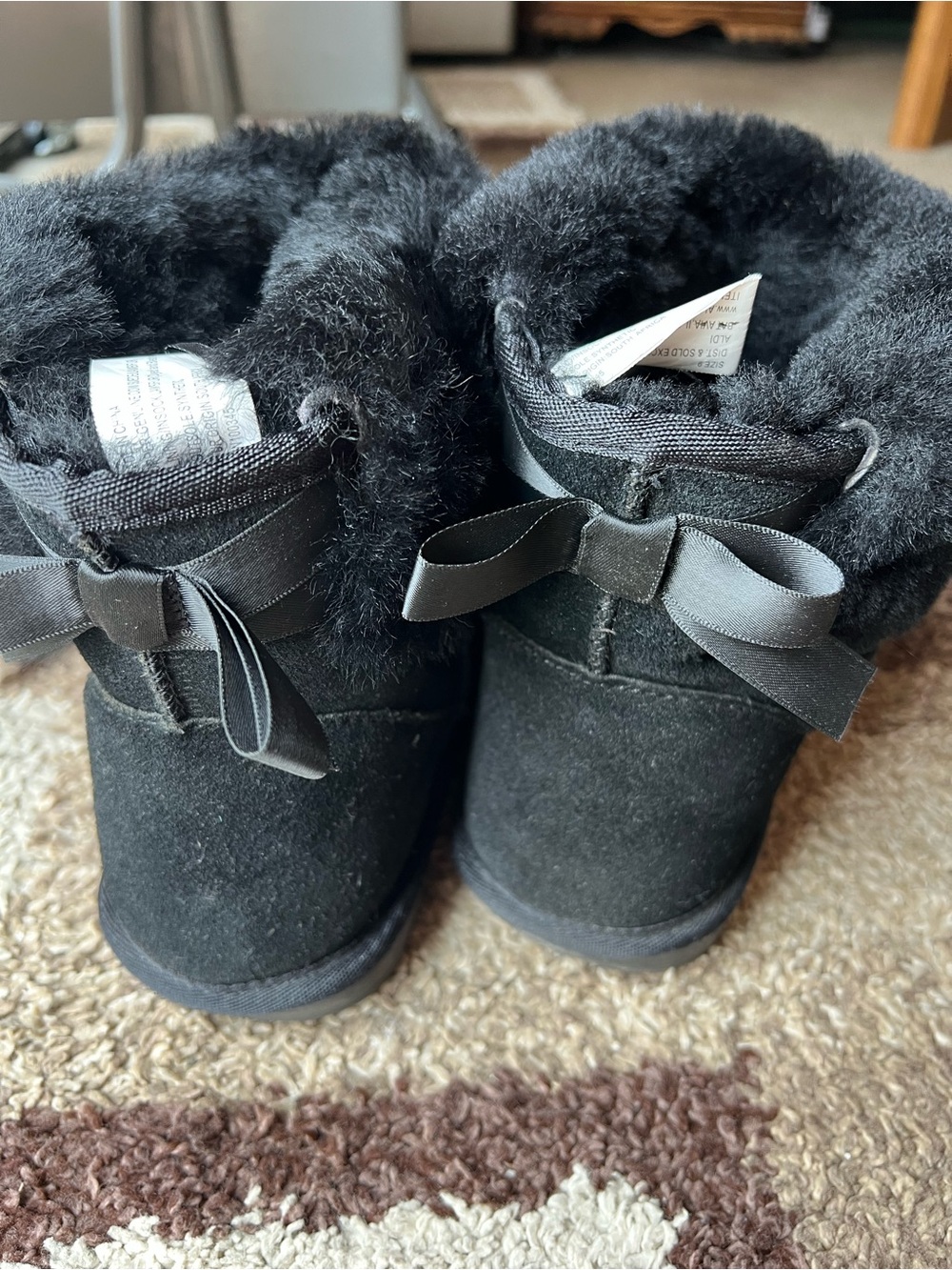 Black Faux Fur Bow Booties